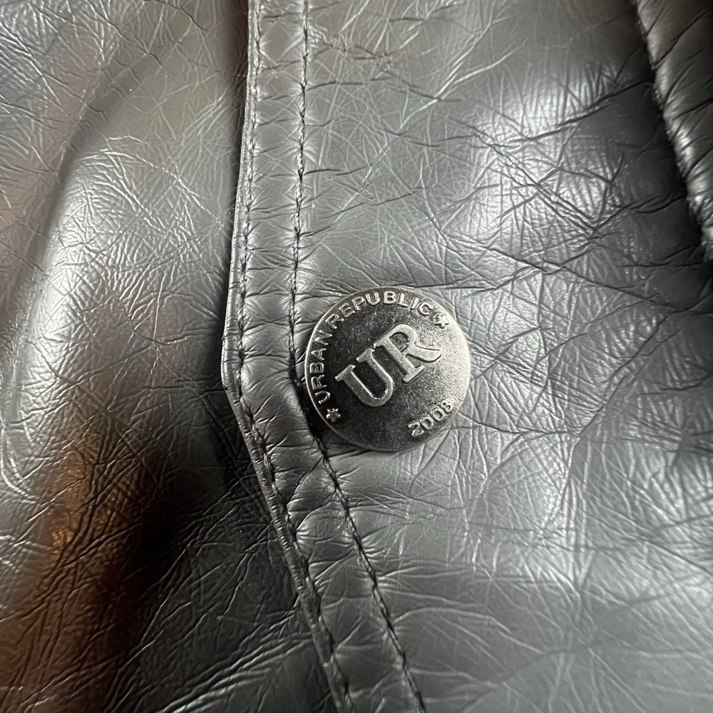 Urban Republic Men's Faux Leather Moto‎ Jacket Gray Quilted Size L